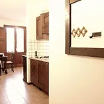 Residenza Locci - & アパートホテル