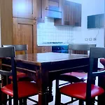 Residenza Locci - & 아파트호텔 3*