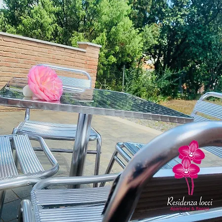 & - Residenza Locci 3*