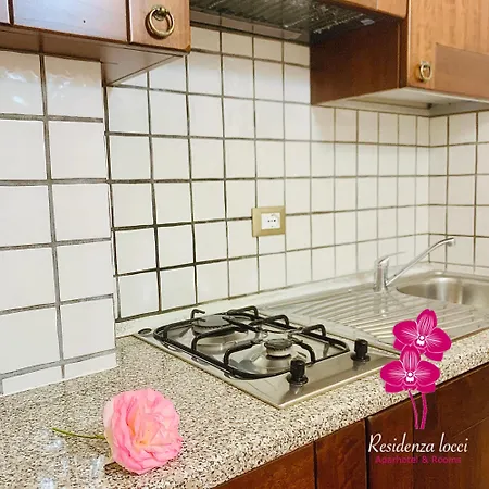& - Residenza Locci