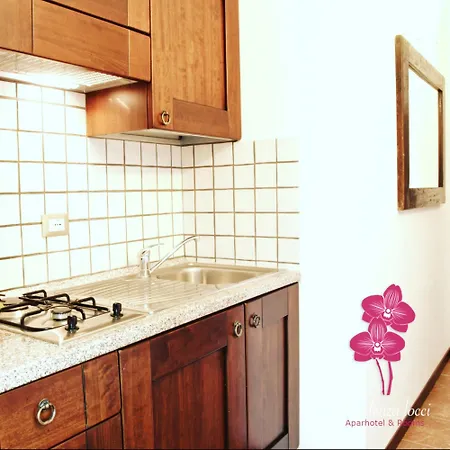 Aparthotel & - Residenza Locci 3*