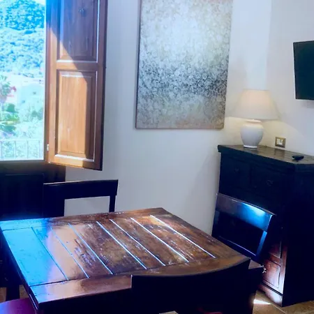 Residenza Locci - Rooms&apartments