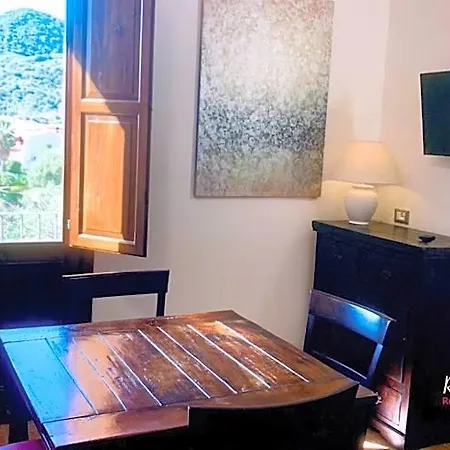 Residenza Locci - & 4*