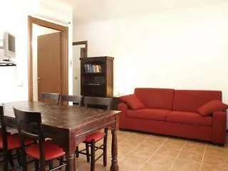 Residenza Locci - Rooms&apartments 3*