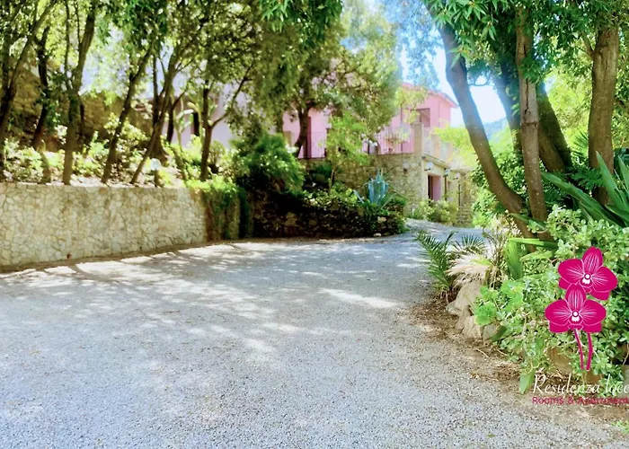 Апарт-отель Residenza Locci - & 3*